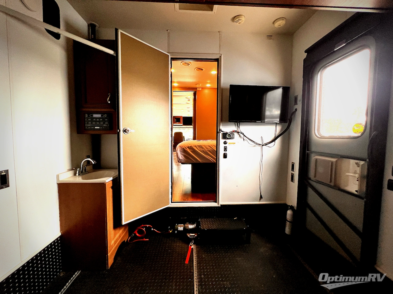 2014 Newmar Canyon Star 3920 Photo 24