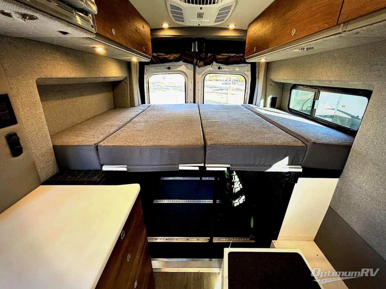 2023 Storyteller Overland Storyteller Overland MODE LT Photo 14