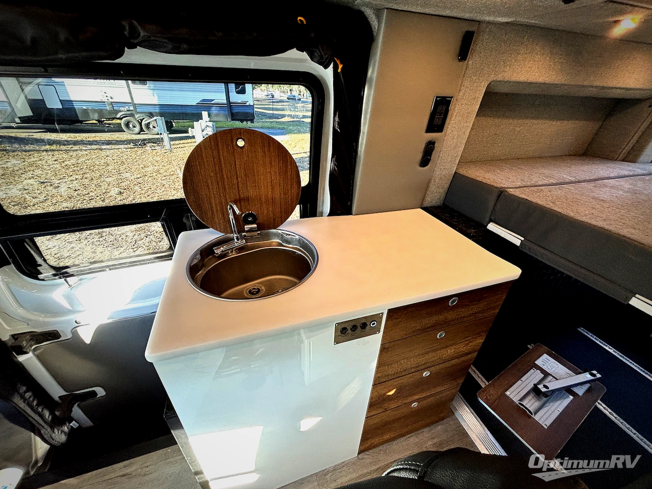 2023 Storyteller Overland Storyteller Overland MODE LT Photo 6