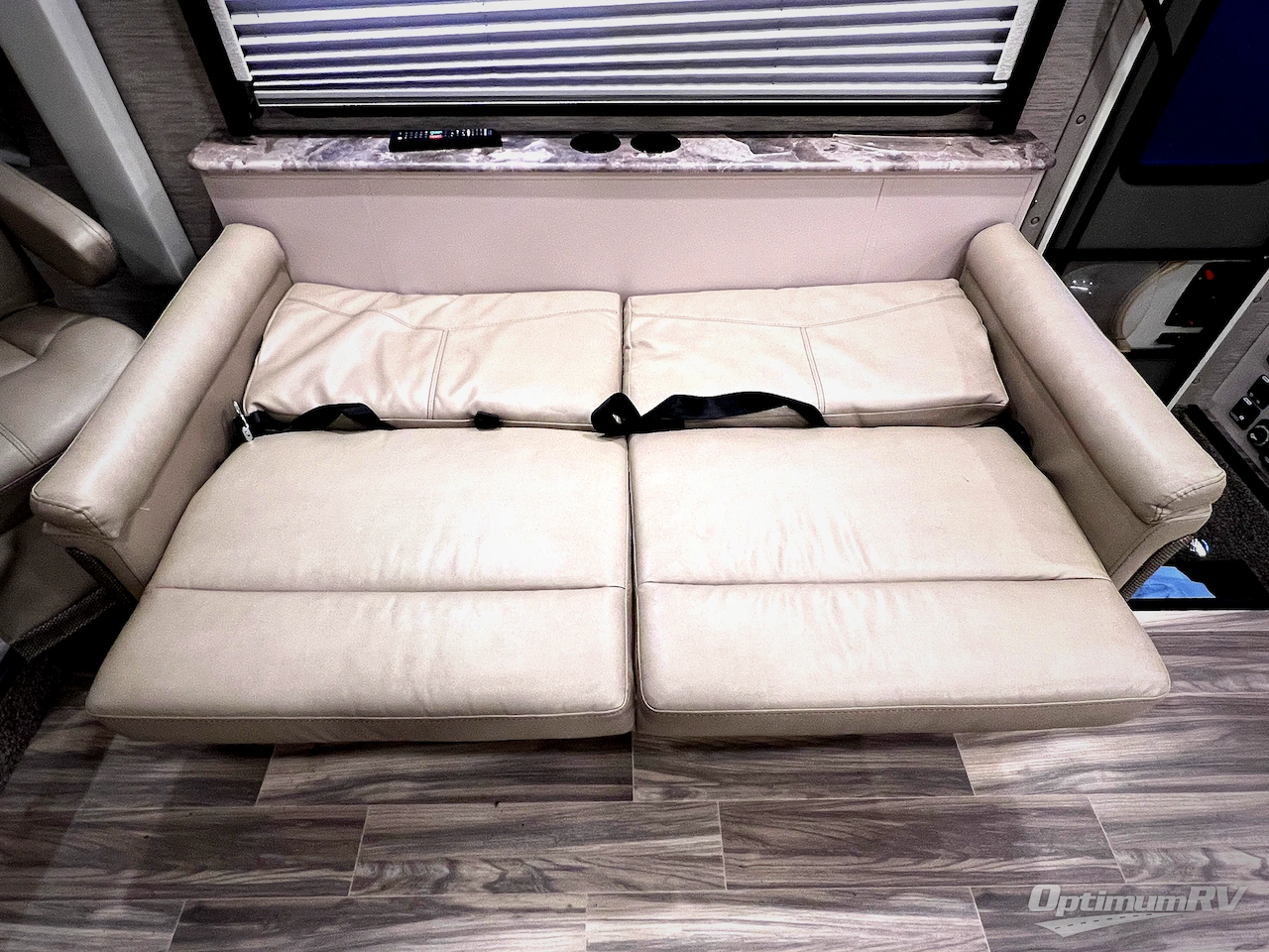 2023 Thor ACE 29D Photo 21