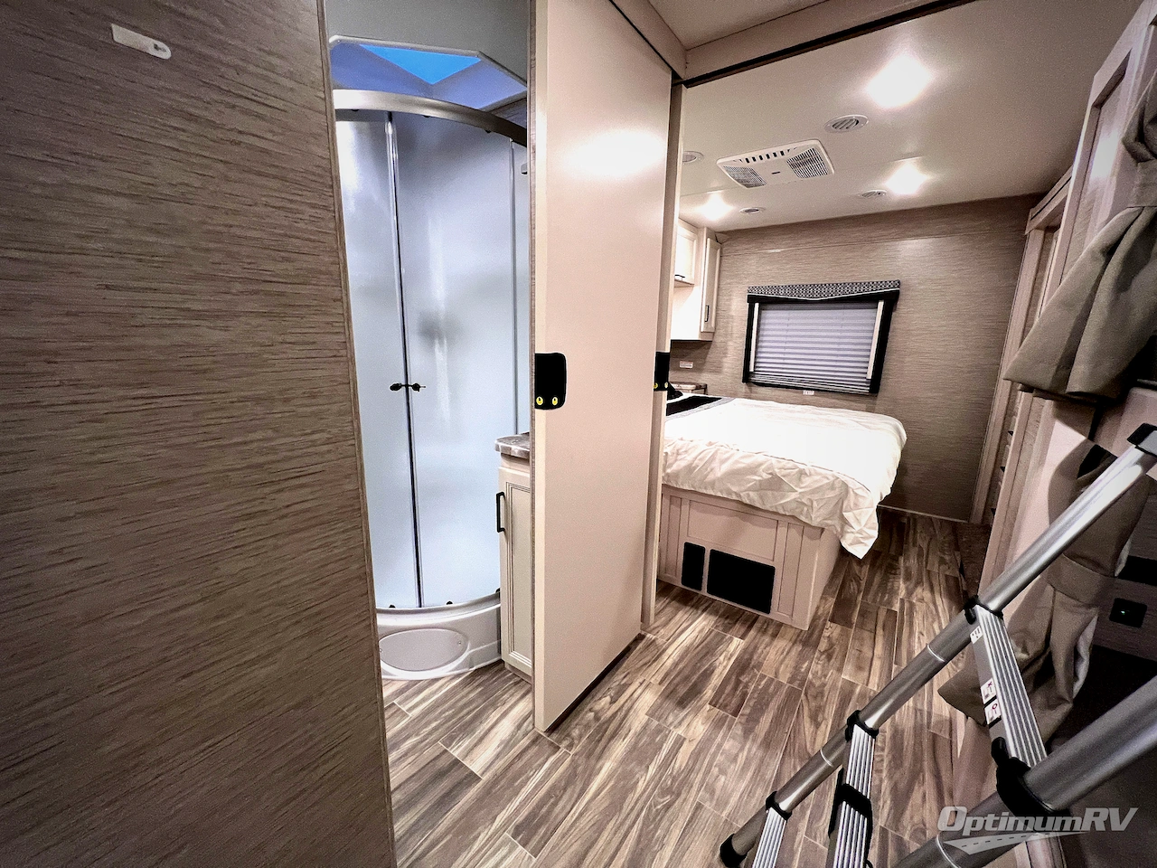 2023 Thor ACE 29D Photo 32