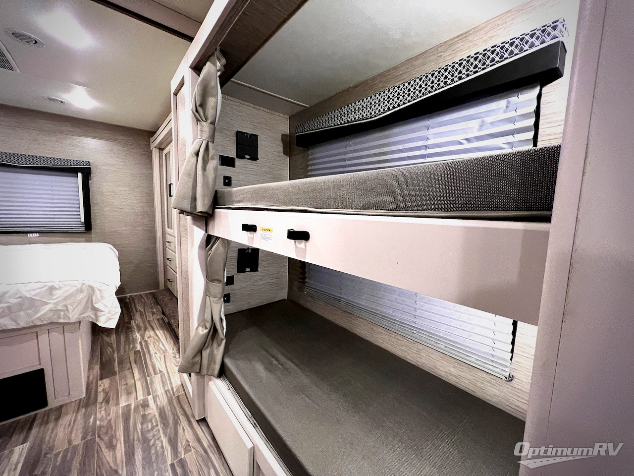 2023 Thor ACE 29D Photo 38