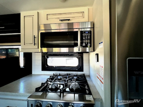 2021 Jayco North Point 310RLTS RV Photo 3