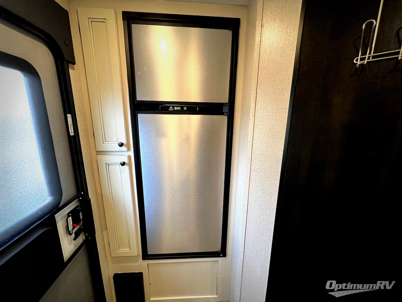 2022 Highland Ridge Range Lite RL212FB Photo 13