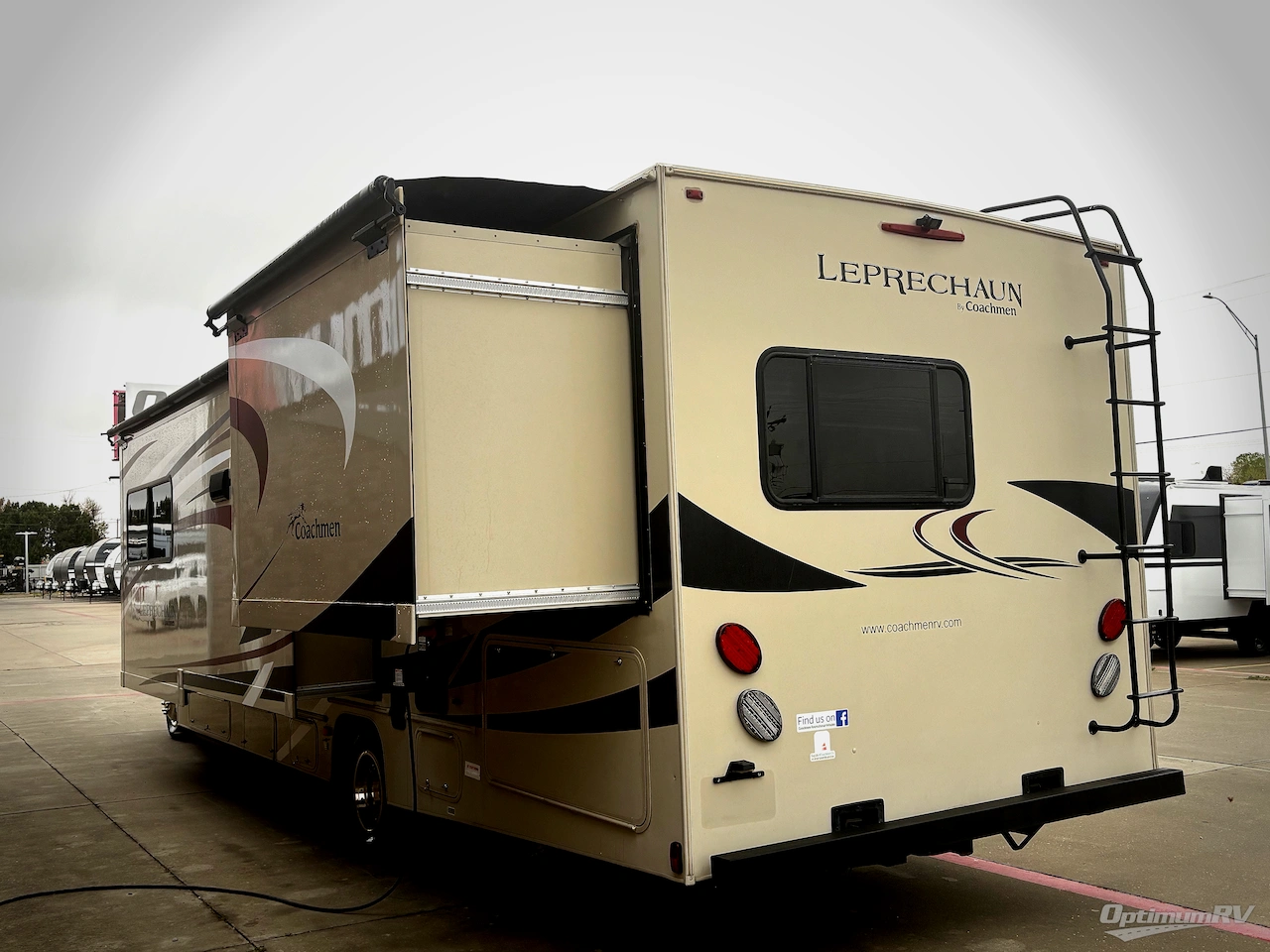 2019 Coachmen Leprechaun 311FS Ford 450 Photo 3