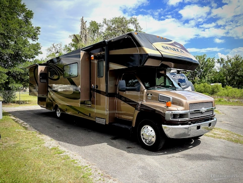 Used 2008 Jayco Seneca HD 35 GS Featured Photo