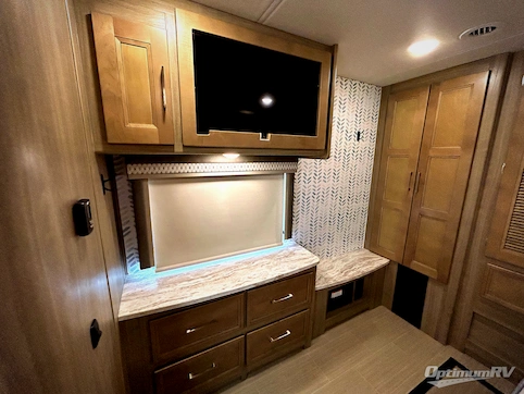 2019 Coachmen Sportscoach SRS RD 339DS RV Photo 4