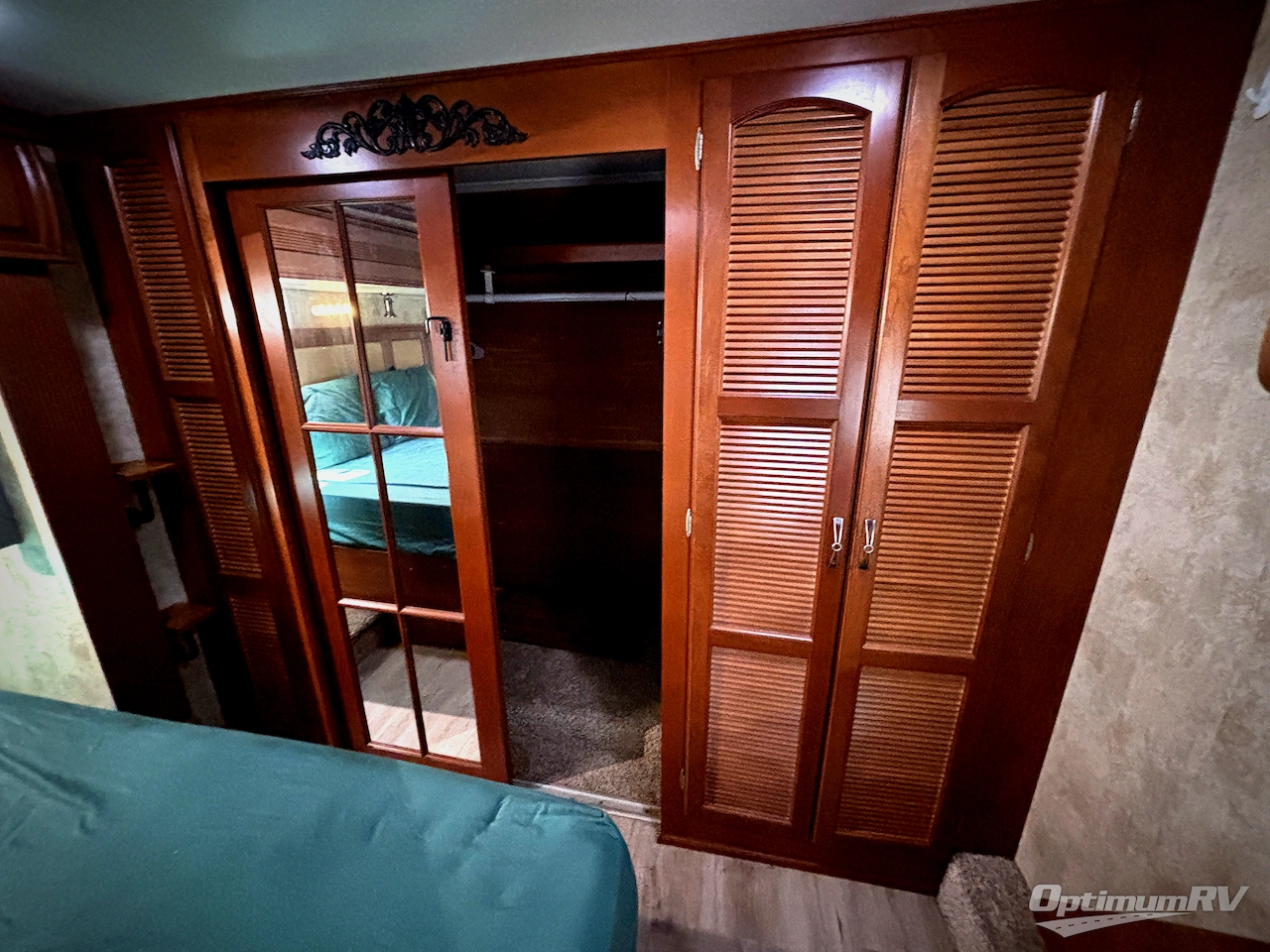 2013 Keystone alpine 3555RL Photo 10