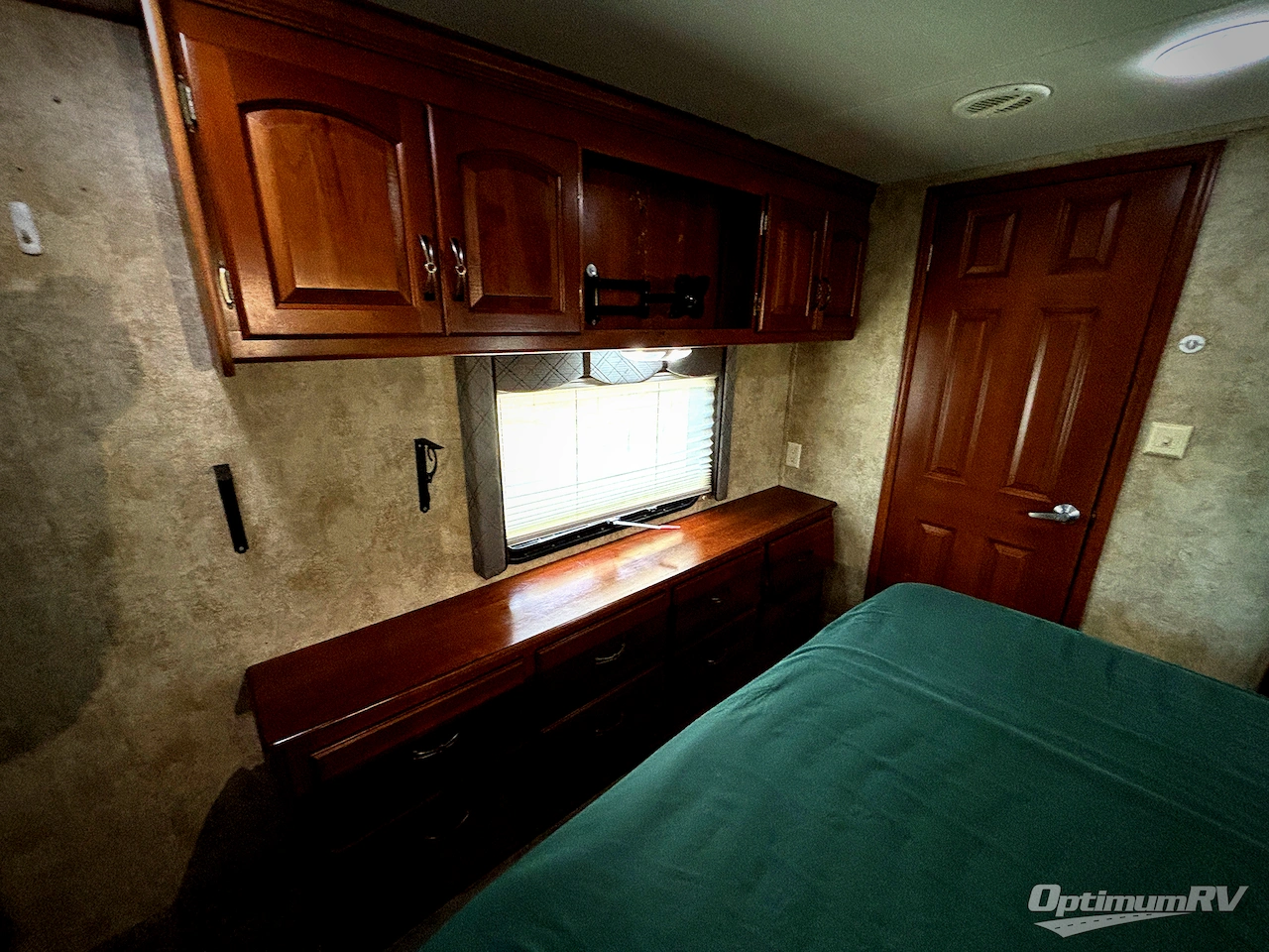 2013 Keystone alpine 3555RL Photo 12