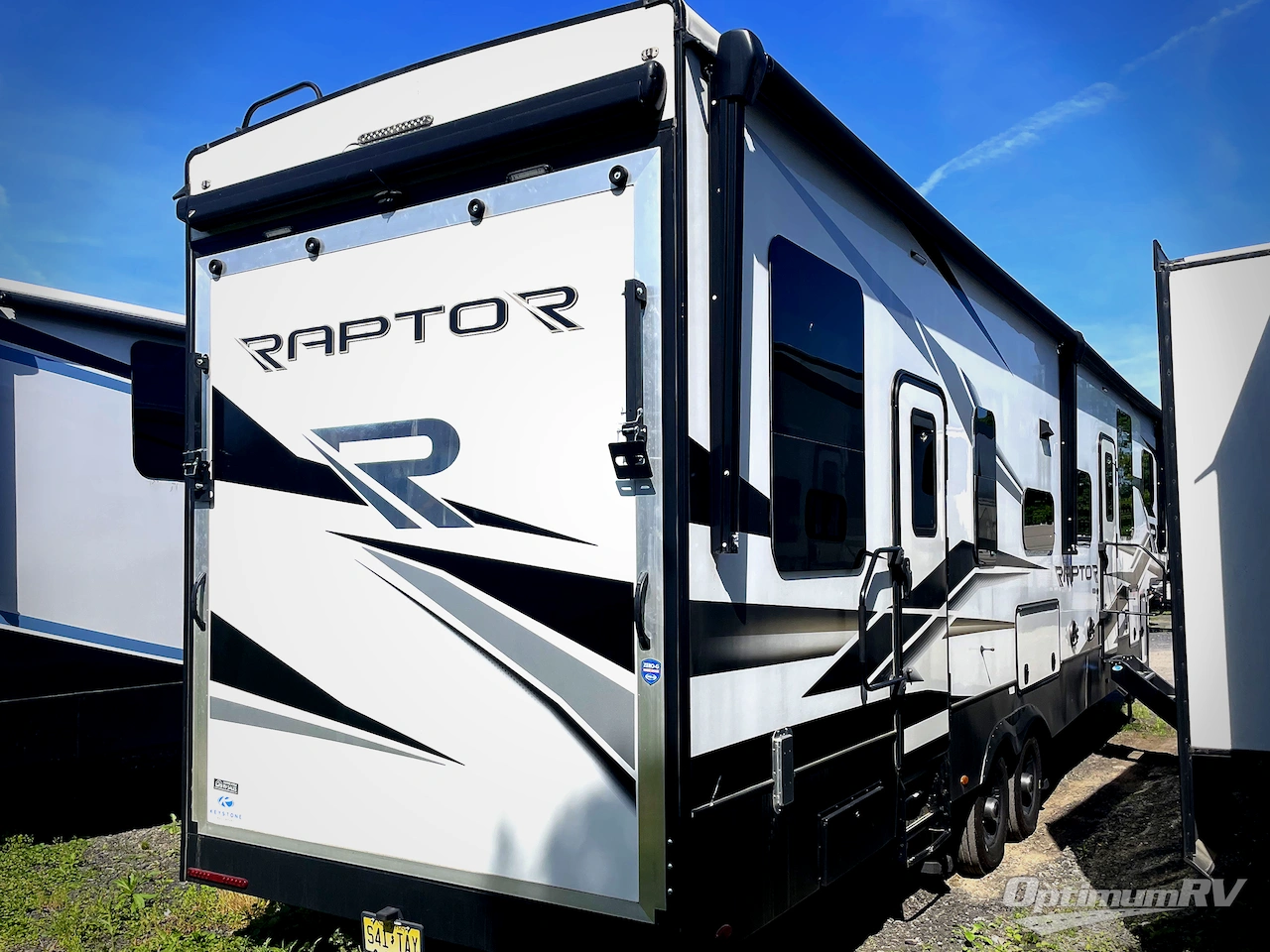 2023 Keystone Raptor 362 Photo 3