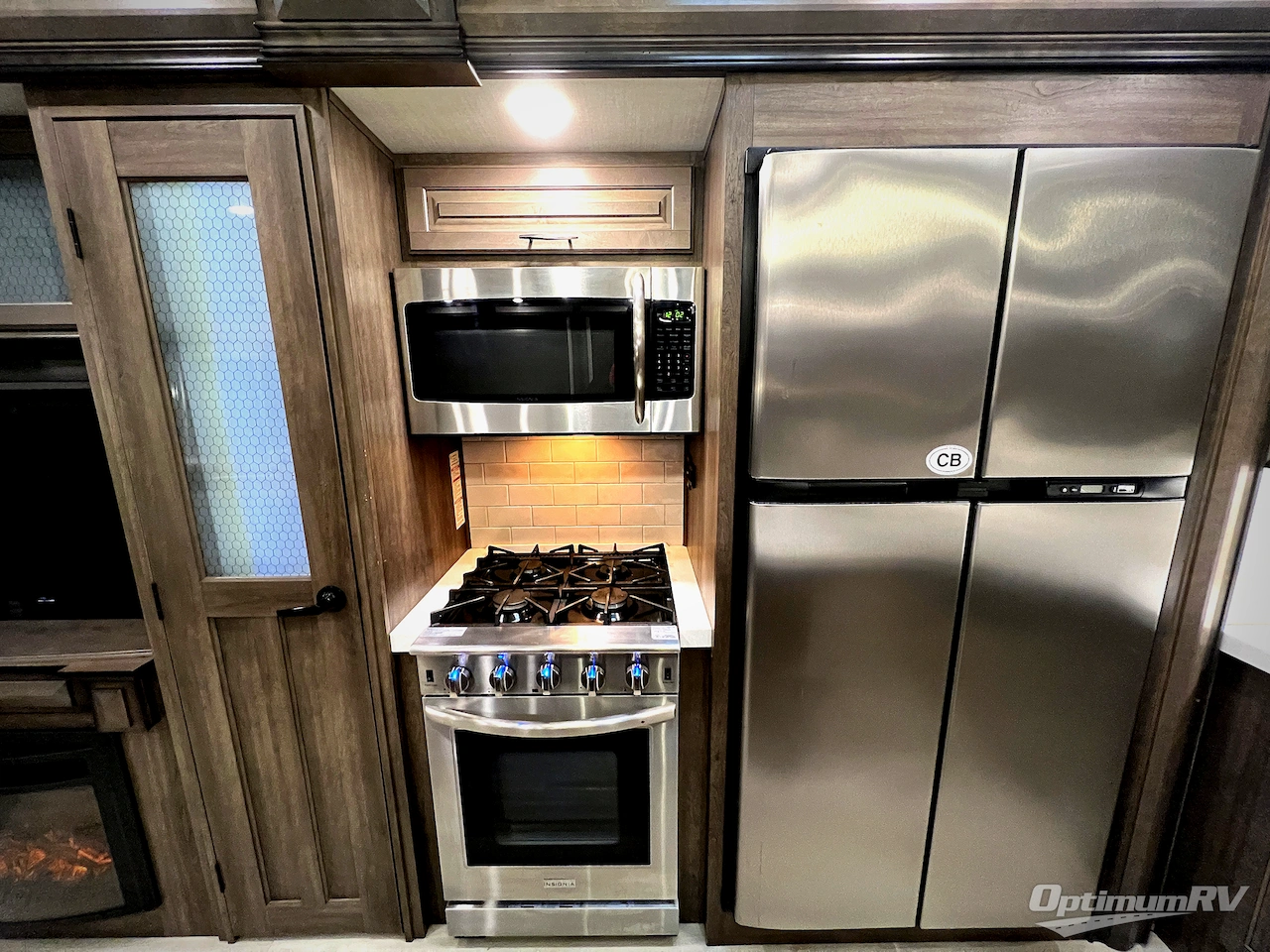 2022 Grand Design Solitude 378MBS Photo 19