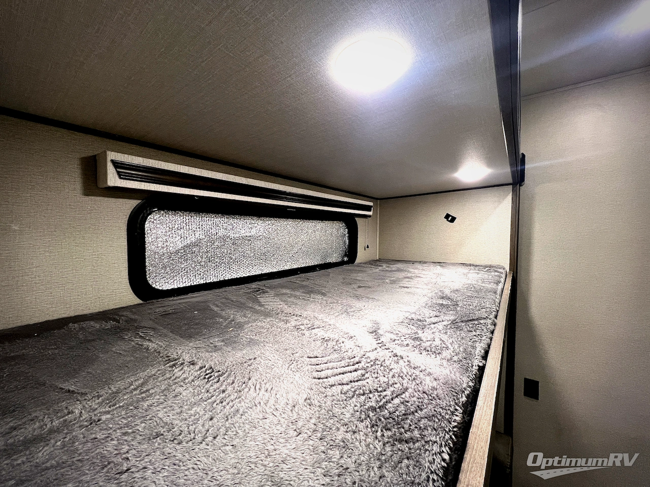 2022 Grand Design Solitude 378MBS Photo 34