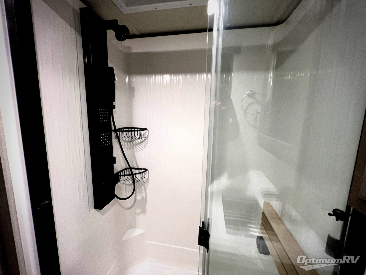 2022 Grand Design Solitude 378MBS Photo 40