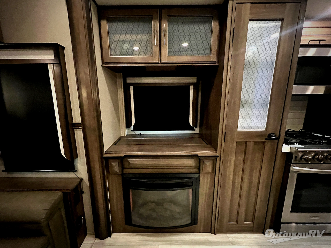 2022 Grand Design Solitude 378MBS Photo 57