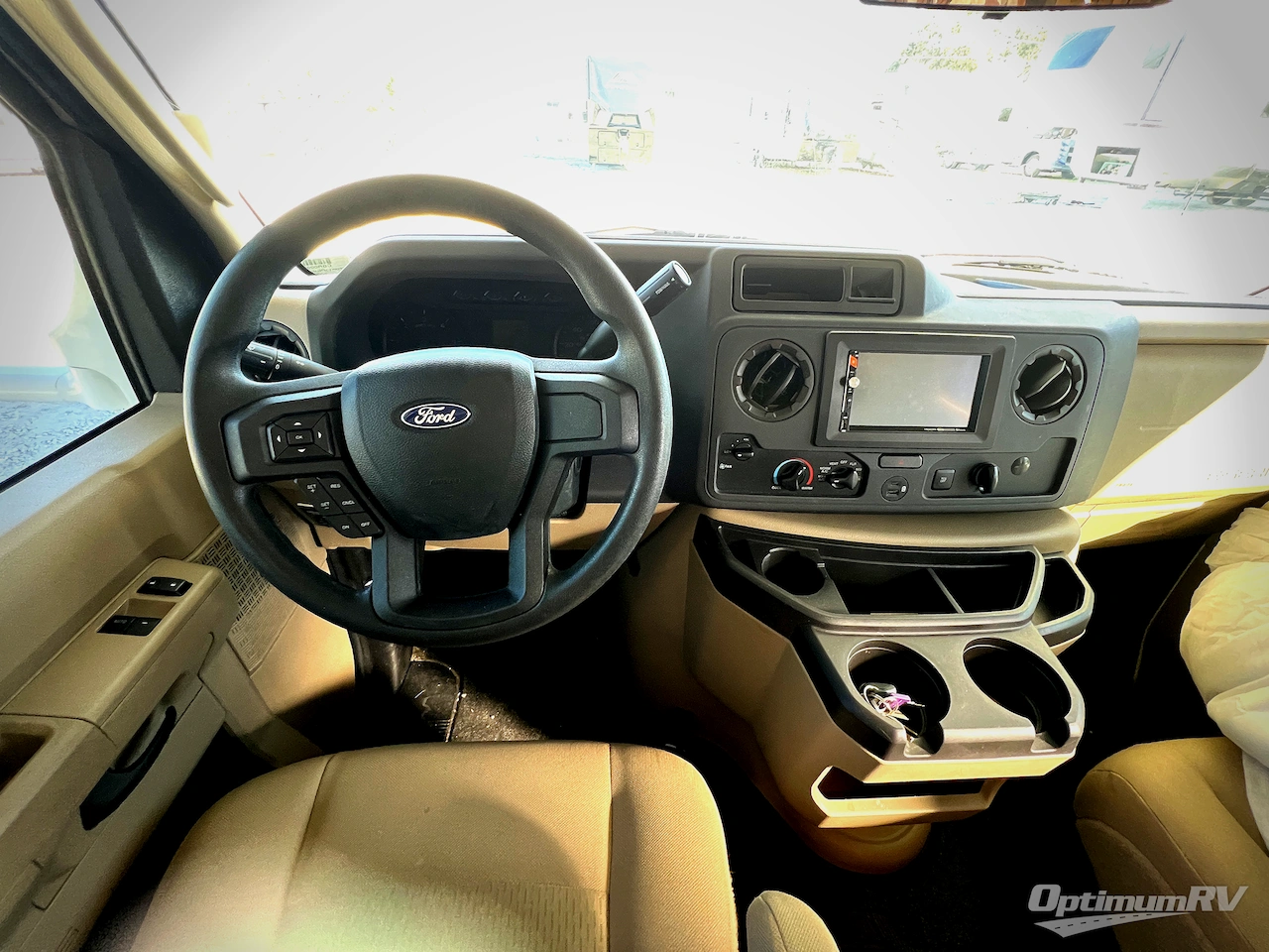 2021 Thor Chateau 25M Photo 7