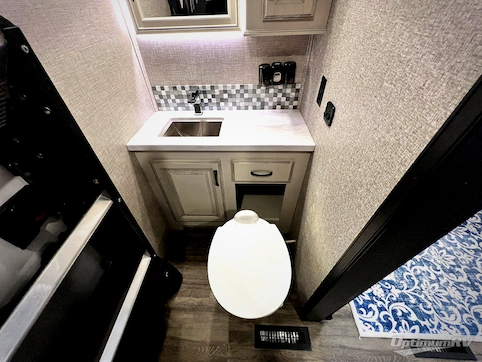 2023 Jayco North Point 390CKDS RV Photo 3