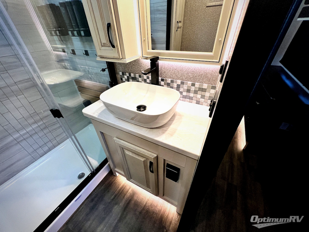 2023 Jayco North Point 390CKDS Photo 25