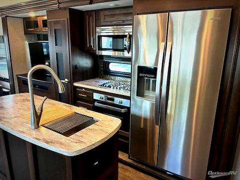 2019 Jayco North Point 377RLBH RV Photo 2