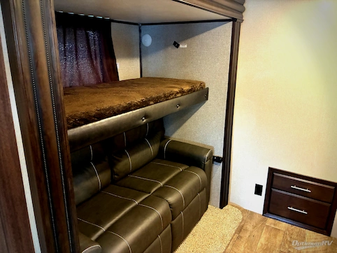 2019 Jayco North Point 377RLBH RV Photo 3