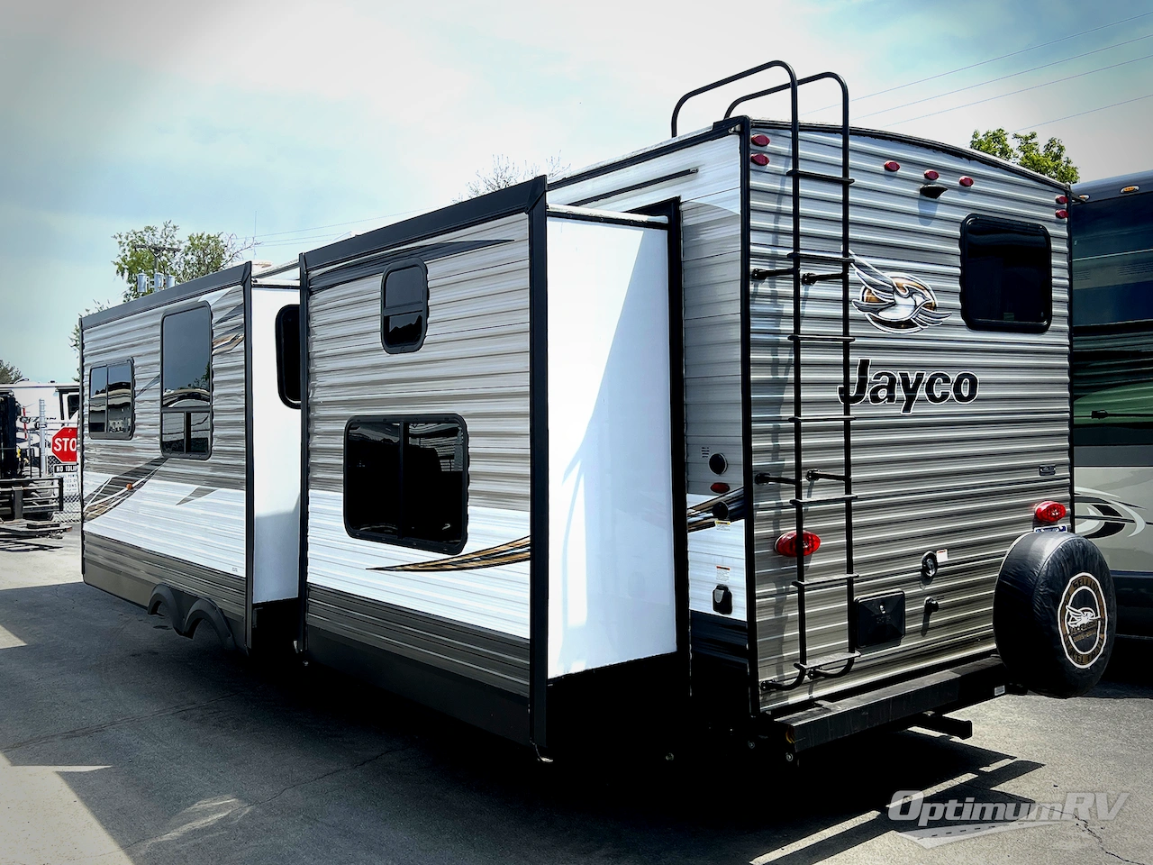2020 Jayco Jay Flight 33RBTS Photo 3