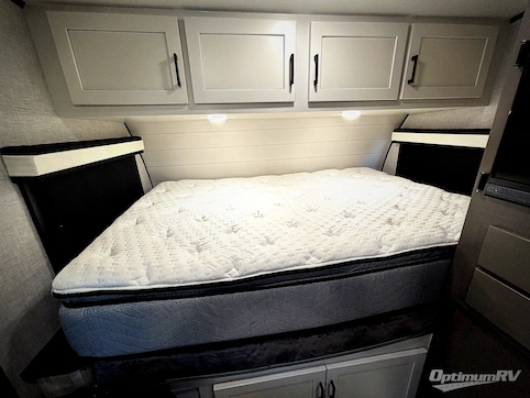 2024 Jayco Jay Feather Micro 166FBS RV Photo 3