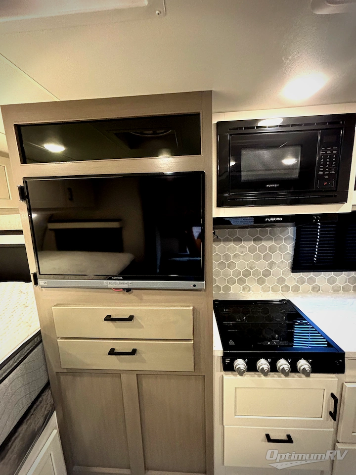 2024 Jayco Jay Feather Micro 166FBS Photo 8