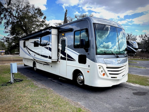 Used 2019 Fleetwood Flair 35R Featured Photo