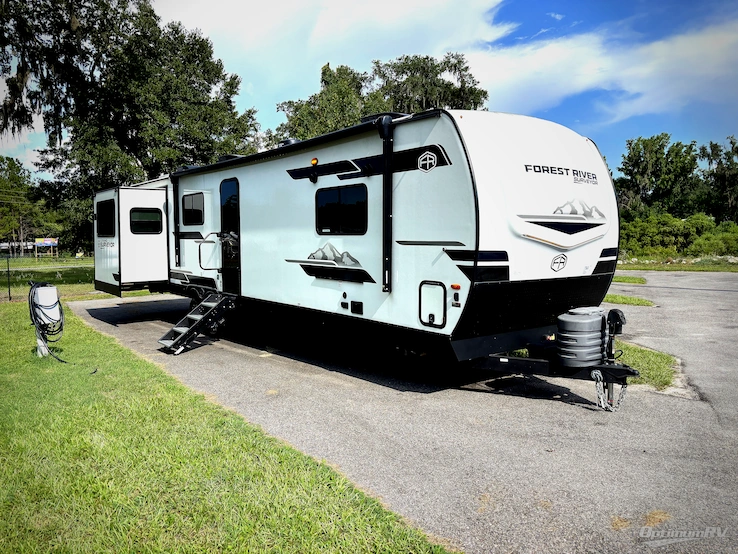 2025 Forest River Grand Surveyor 302RDBS RV Photo 1