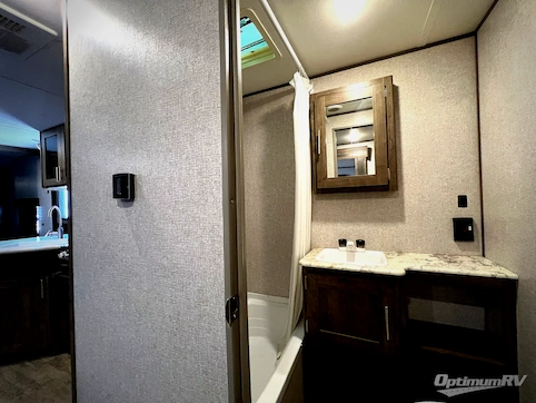 2021 Dutchmen Aspen Trail 2850BHS RV Photo 4