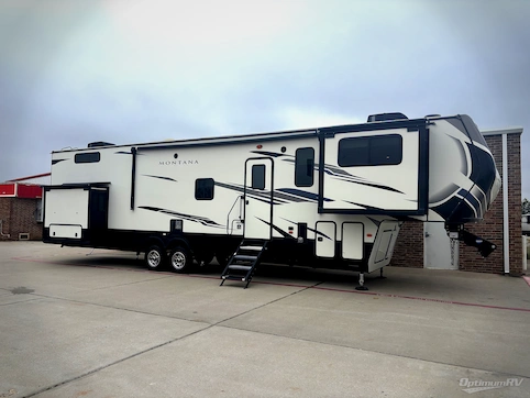 Used 2021 Keystone Montana High Country 377FL Featured Photo