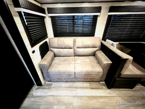 2022 Jayco Jay Feather 25RB RV Photo 3