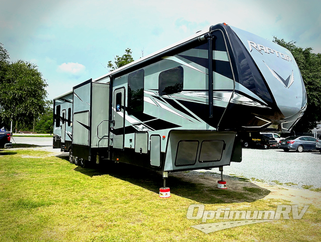 2020 Keystone Raptor 423 Photo 2