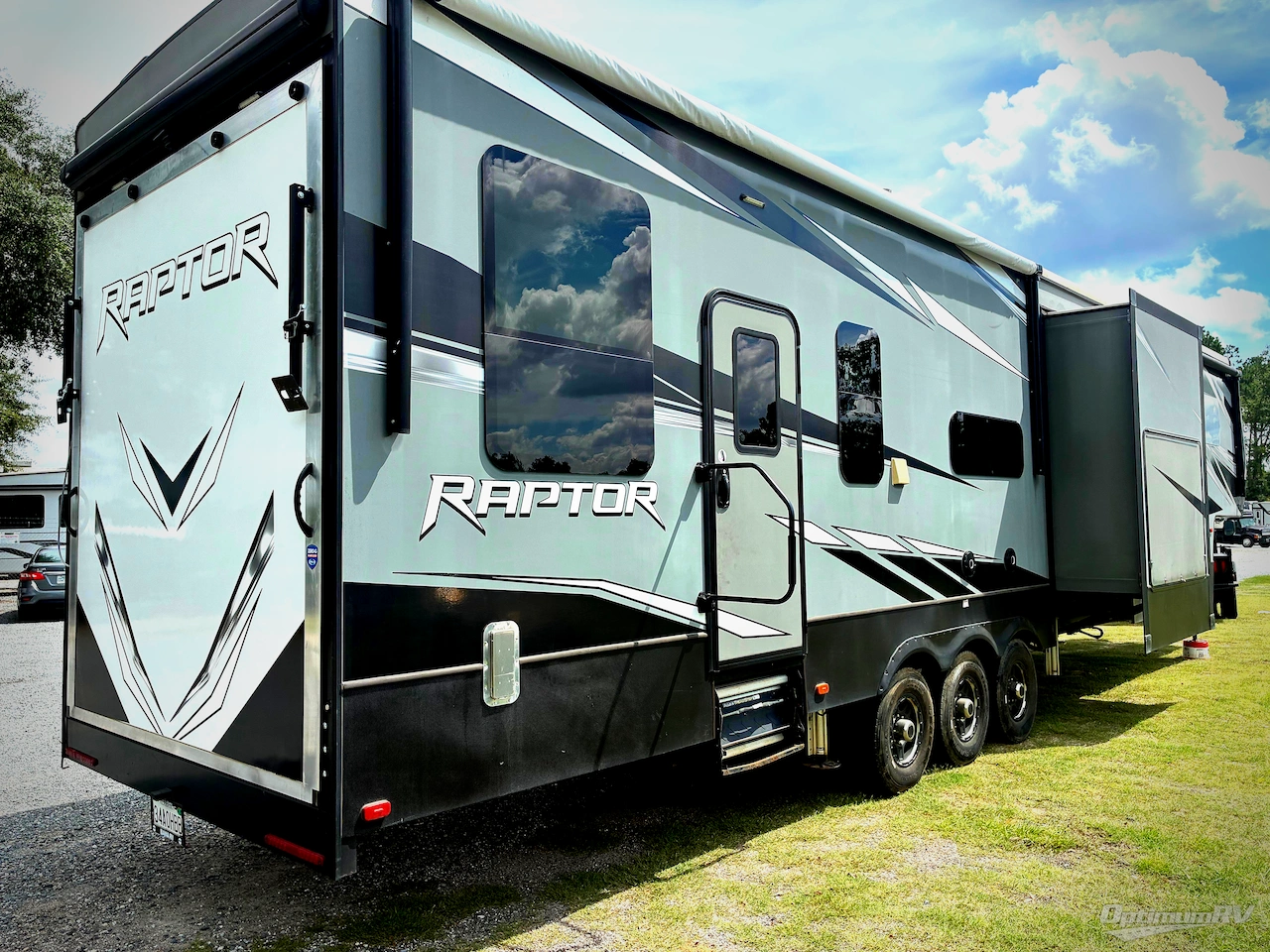 2020 Keystone Raptor 423 Photo 3