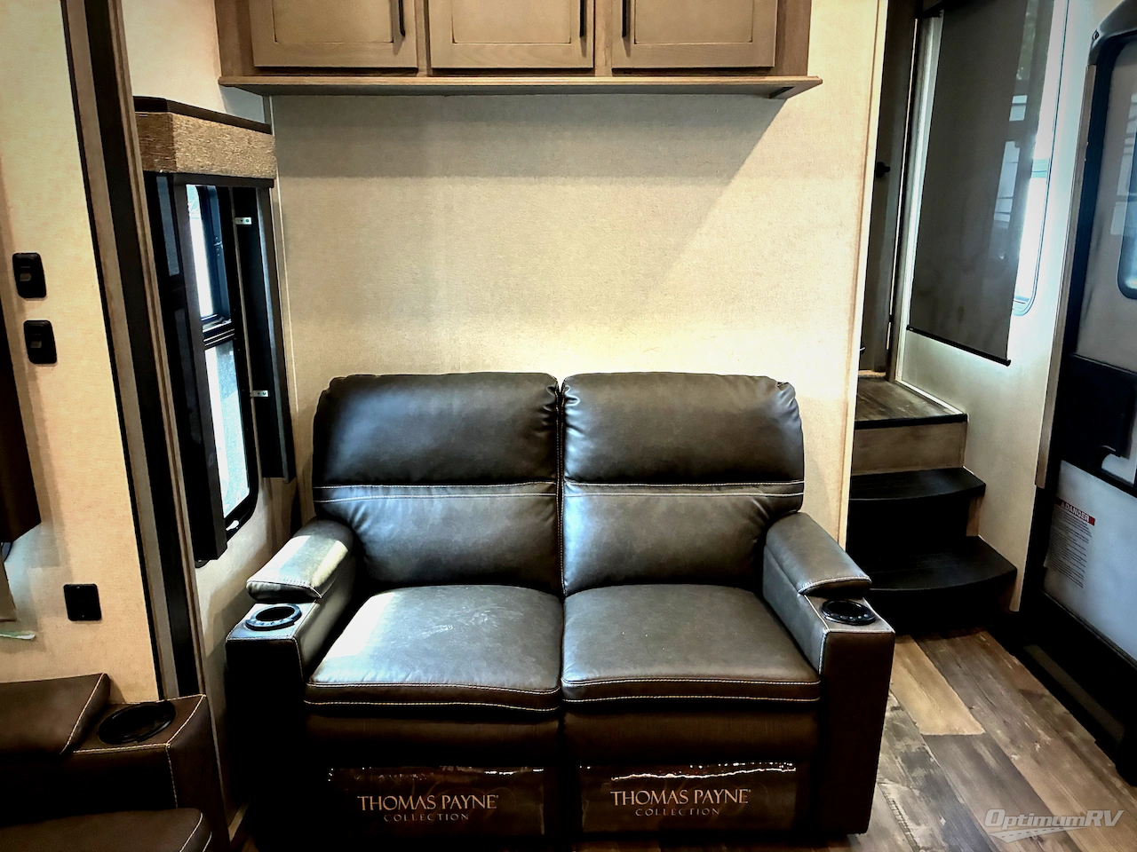 2020 Keystone Raptor 423 Photo 8