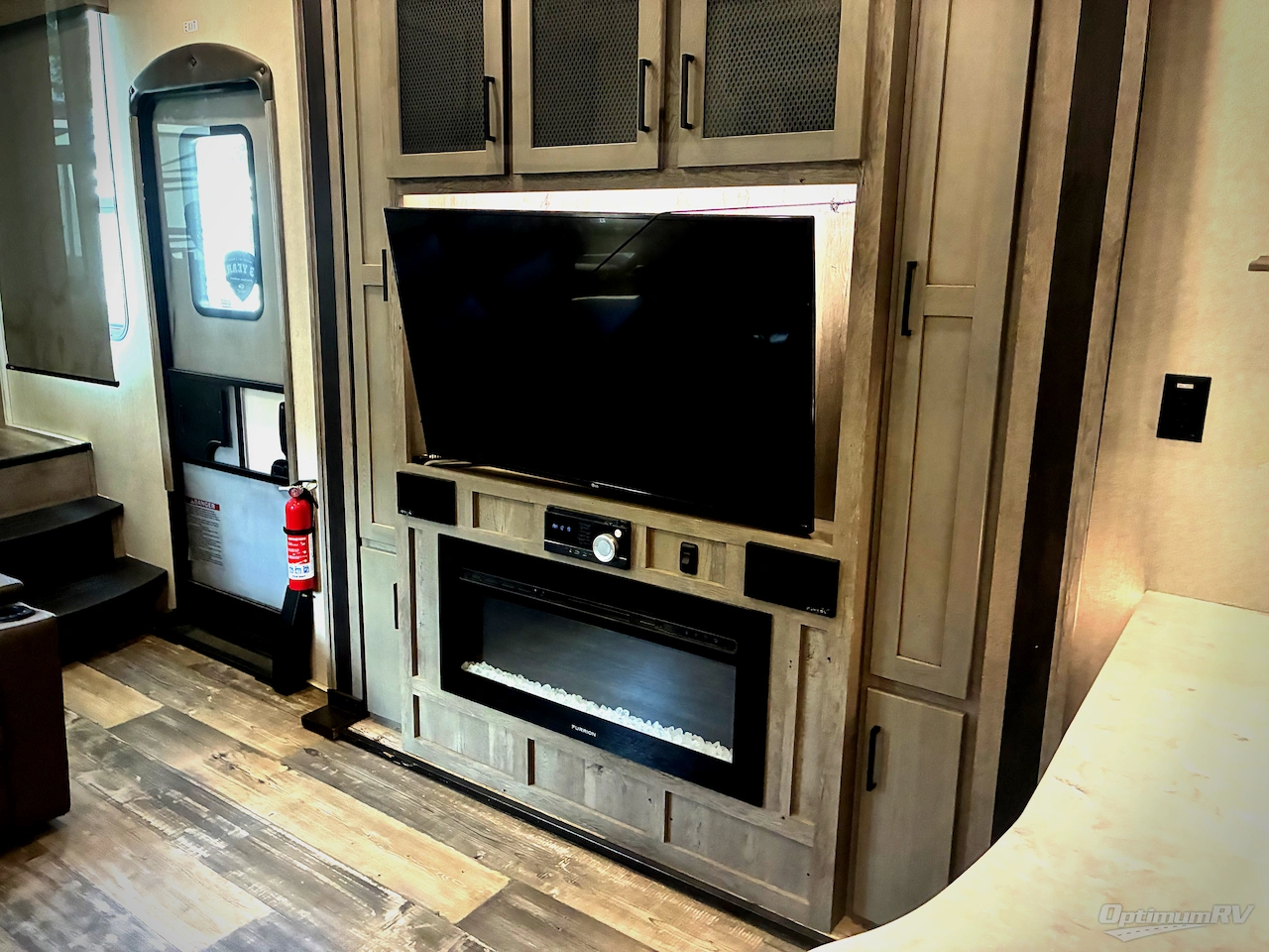 2020 Keystone Raptor 423 Photo 14
