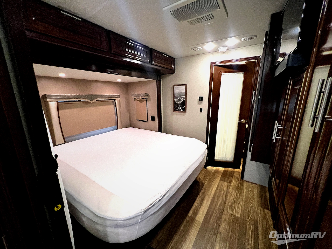 2018 Forest River Georgetown XL 369DS Photo 35