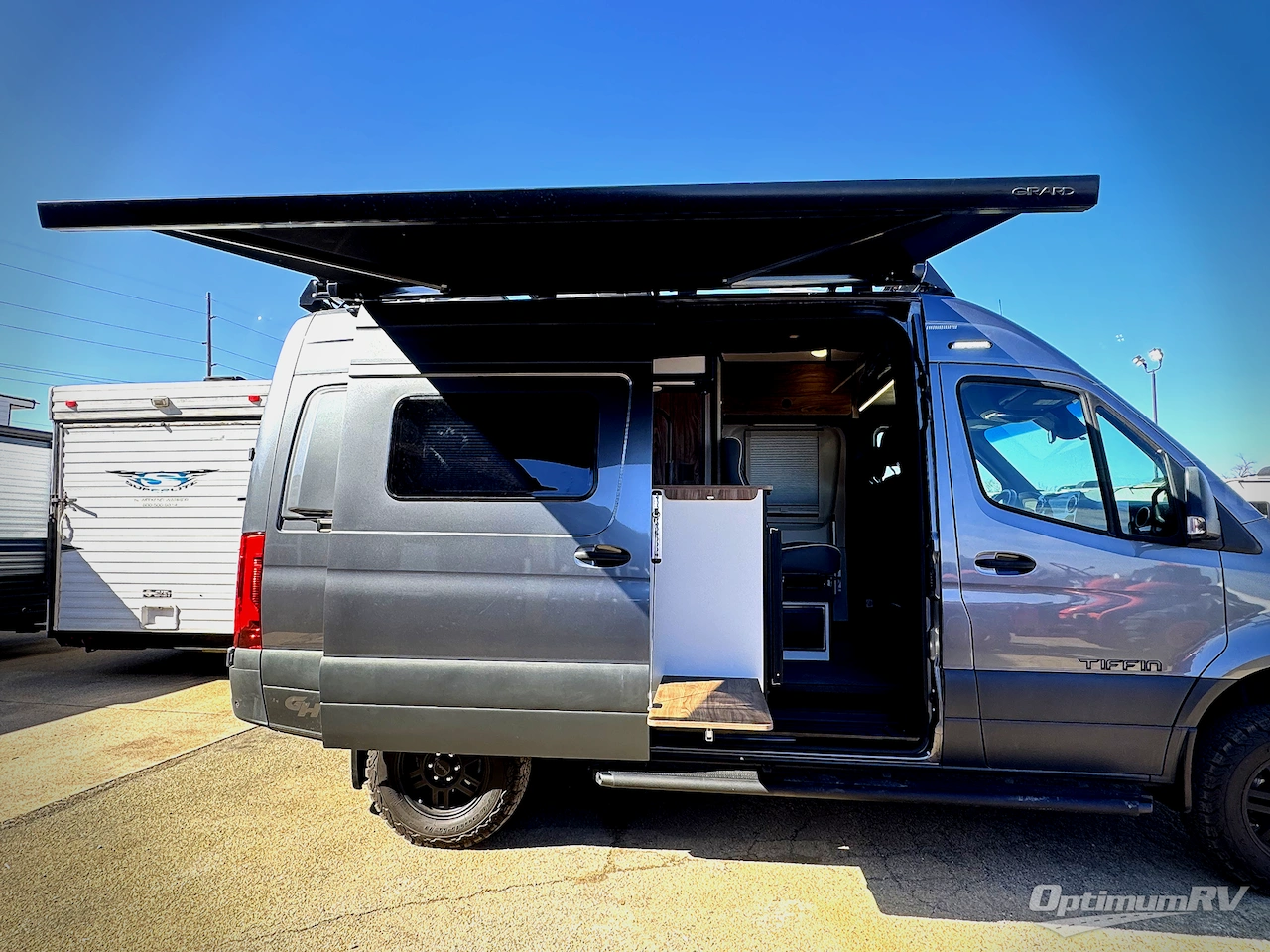 2023 Tiffin GH1 GH1 Photo 6