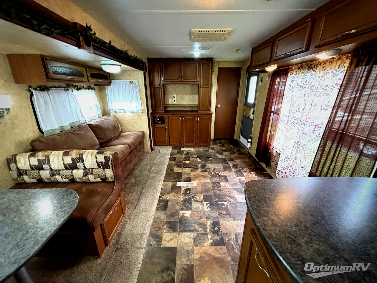 2012 Starcraft Autumn Ridge 305RKS Photo 5