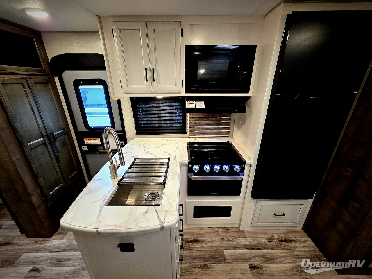 2021 Venture SportTrek ST332VBH Photo 9