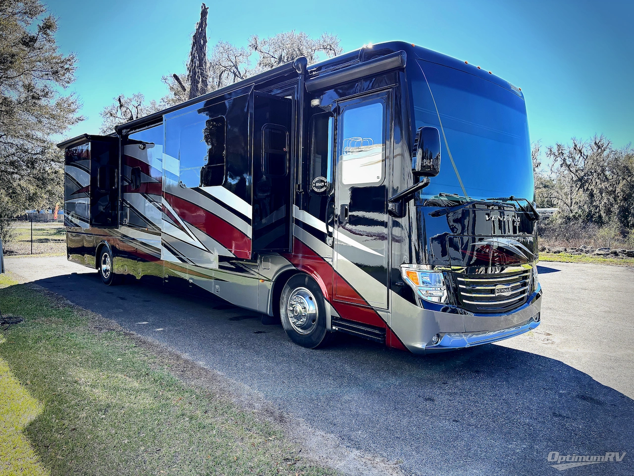 2018 Newmar Ventana LE 4042 Photo 1