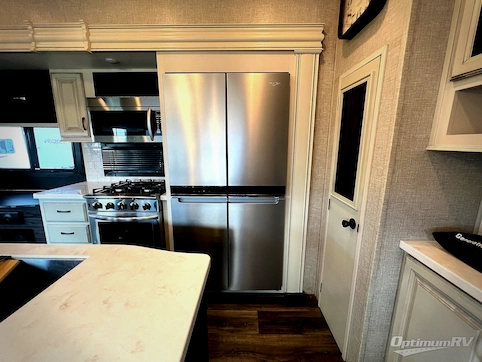 2022 Jayco North Point 310RLTS RV Photo 3