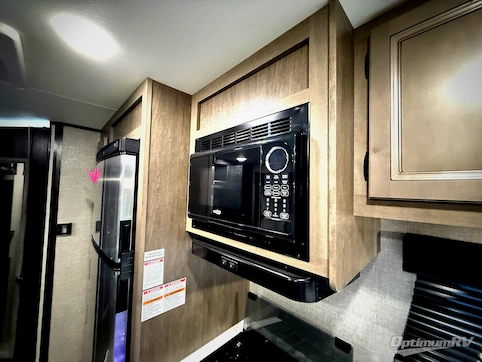 2022 Jayco Jay Flight SLX 8 265RLS RV Photo 3