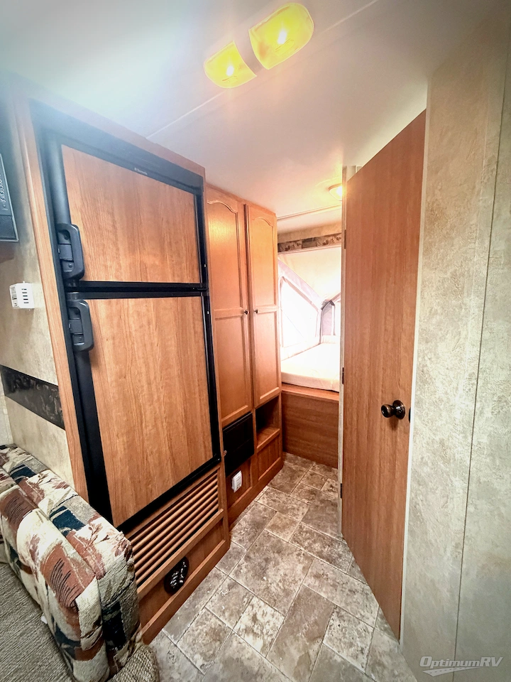 2011 Keystone Passport Express SL 235EXP Photo 11