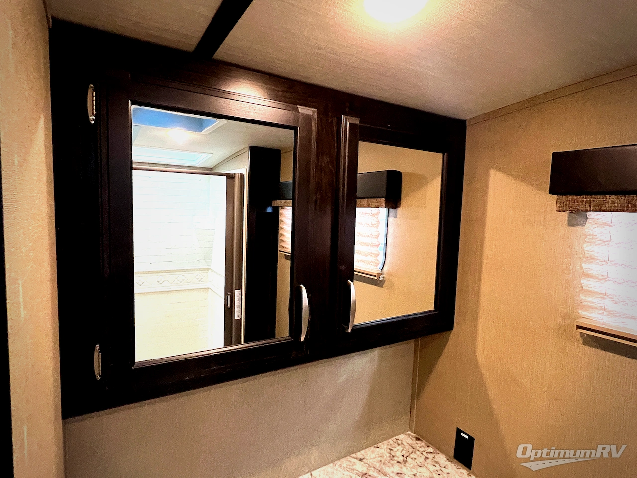 2019 Grand Design Imagine 2150RB Photo 25