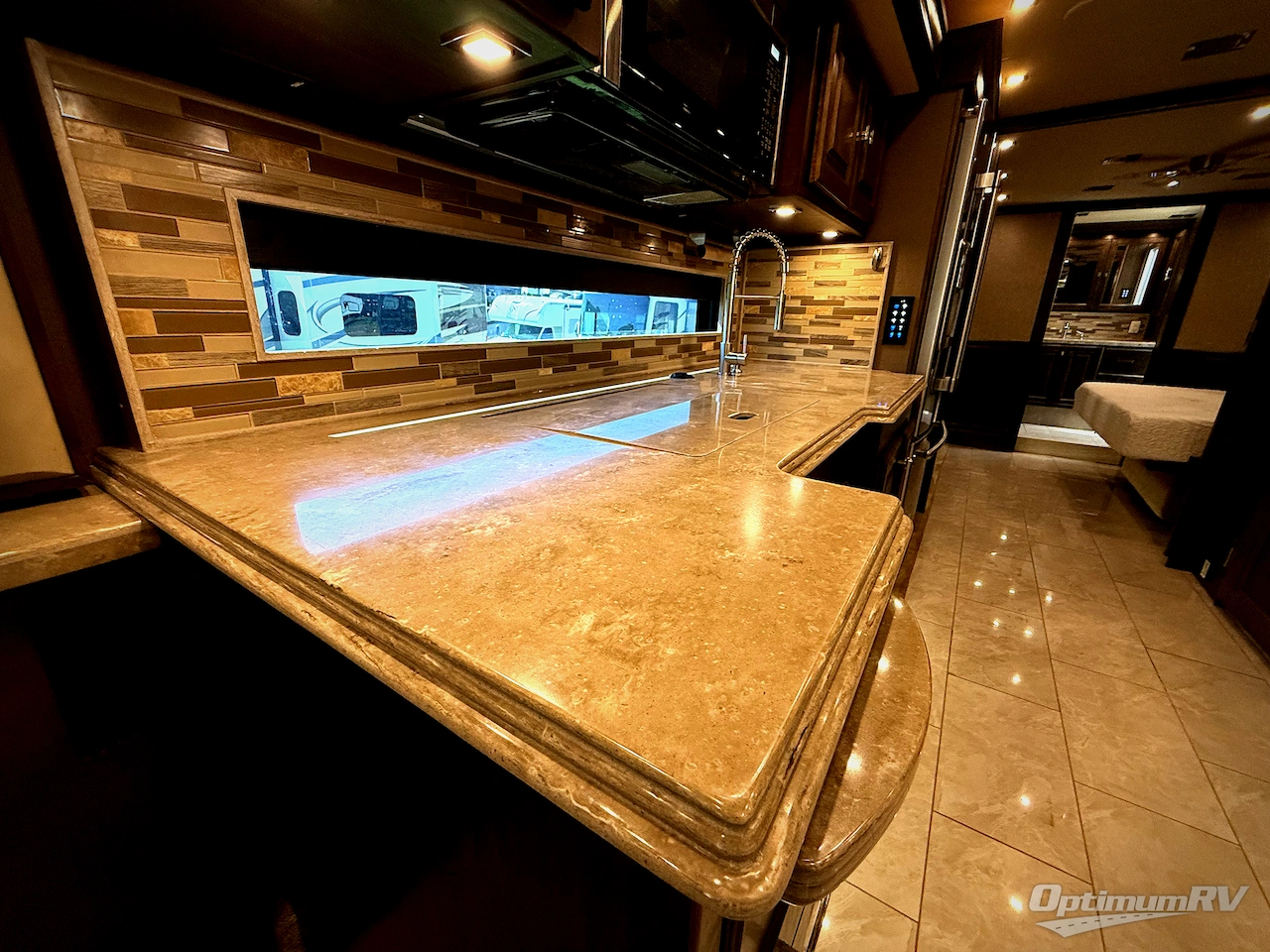 2019 Tiffin Phaeton 37 BH Photo 18