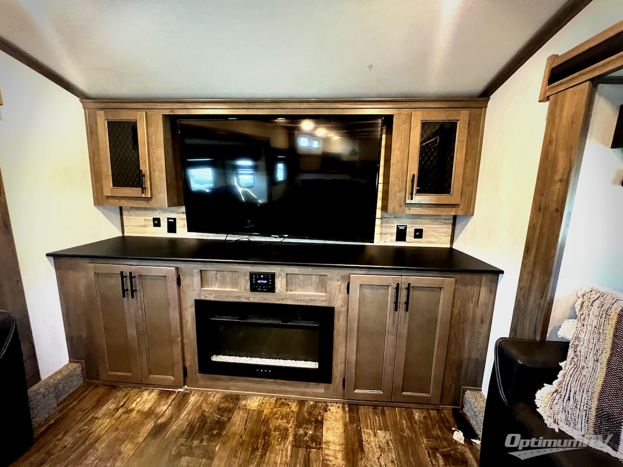 2022 Forest River Sabre 37FLH Photo 7