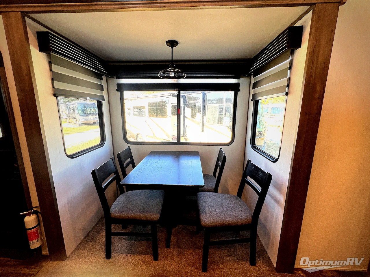 2022 Forest River Sabre 37FLH Photo 12