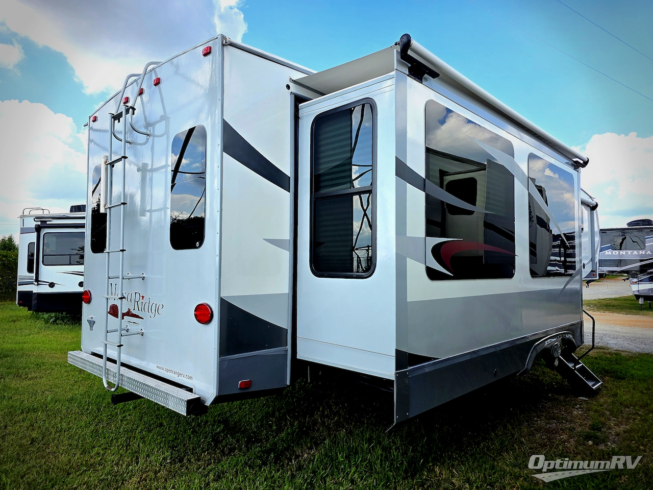 2013 Highland Ridge Open Range Roamer 357RES Photo 2