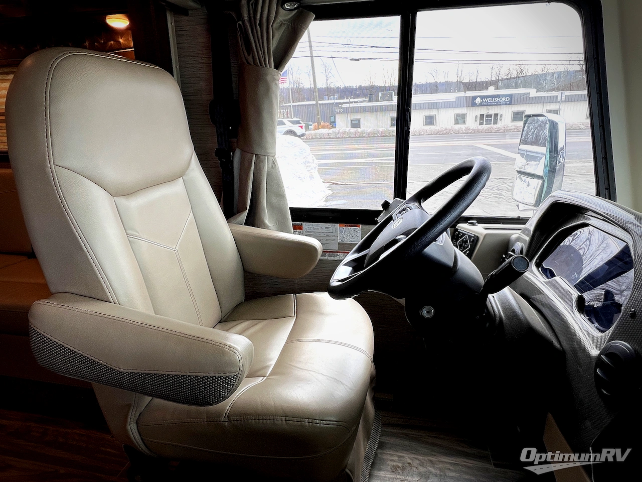 2022 Thor ACE 30.3 Photo 3