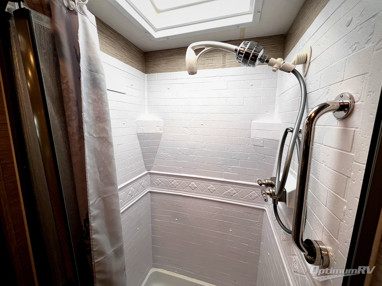 2022 Thor ACE 30.3 Photo 28